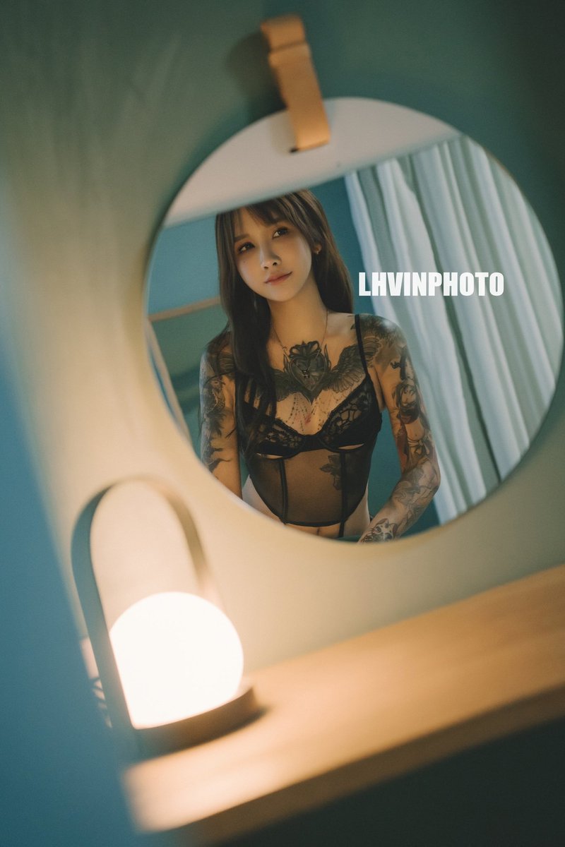 任人摆布
👩🏻@jodymacau 
🧦@Lingerie_0 「浓欲」圣诞鱼骨四件套
欢迎约拍📷

抄送：
@Fengsiyuan 
@tbzt3623 
@shijun4016 
#广州约拍 #私房 #惠州约拍 https://t.co/zN6KgRAEIg