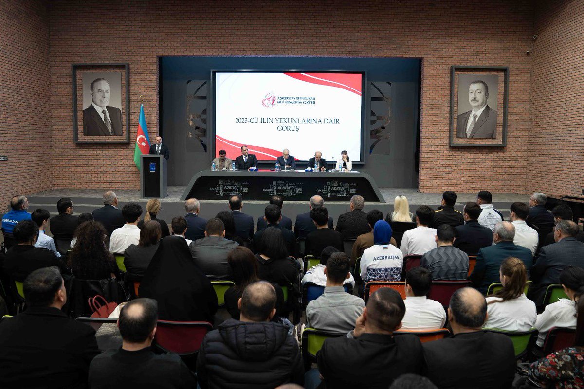 asapesofficial's tweet photo. Dekabrın 27-si Azərbaycan Milli Paralimpiya Komitəsinin (AMPK) 2023-cü ildəki fəaliyyətinin yekunları üzrə hesabat tədbiri keçirilib. 

#AMPK #GİN #ASAPES #Paralimpiya https://t.co/iZmS1zpBSG