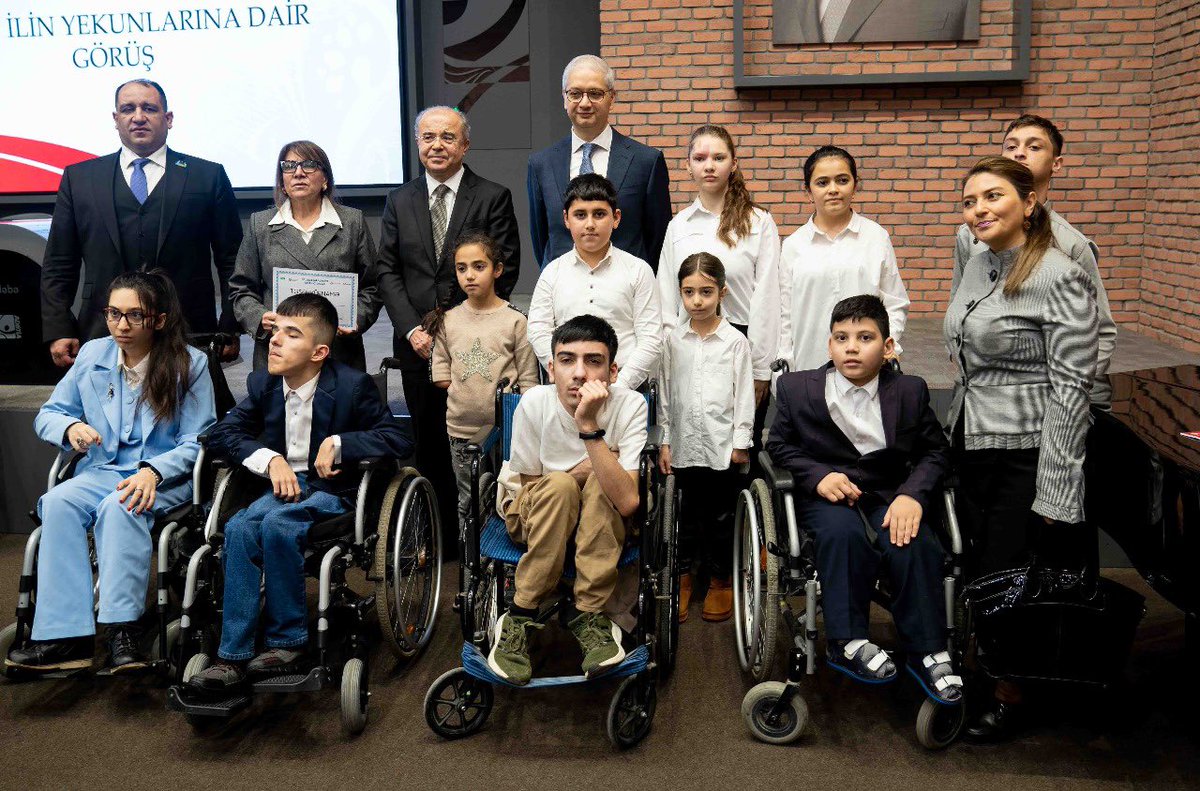 asapesofficial's tweet photo. Dekabrın 27-si Azərbaycan Milli Paralimpiya Komitəsinin (AMPK) 2023-cü ildəki fəaliyyətinin yekunları üzrə hesabat tədbiri keçirilib. 

#AMPK #GİN #ASAPES #Paralimpiya https://t.co/iZmS1zpBSG