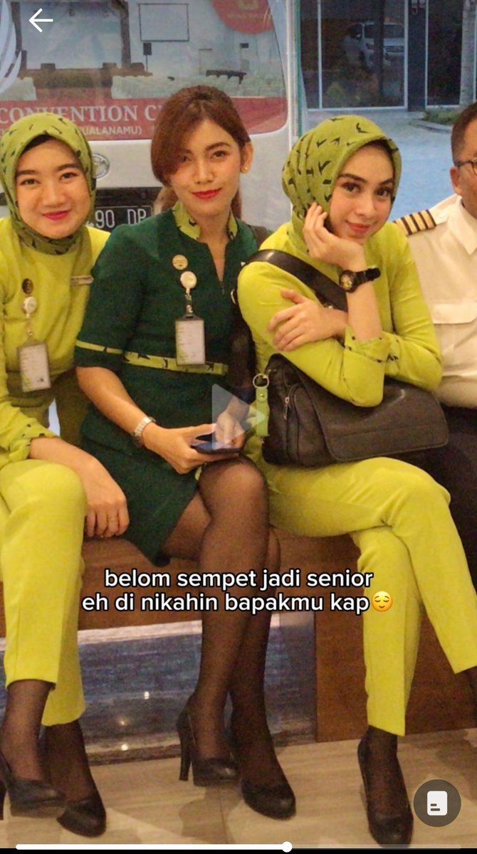 Transformer Pisang ☽̶☾ tweet media