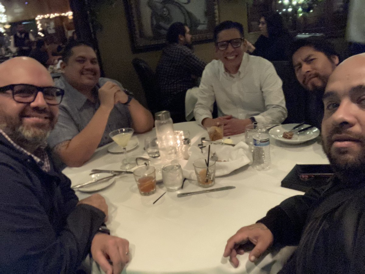 JamesPreciado4's tweet photo. Took our Pastors out to show them our appreciation for all they do shepherding us! #ReformedChurchLA #HoodGrace https://t.co/VXhxCJ8RVt