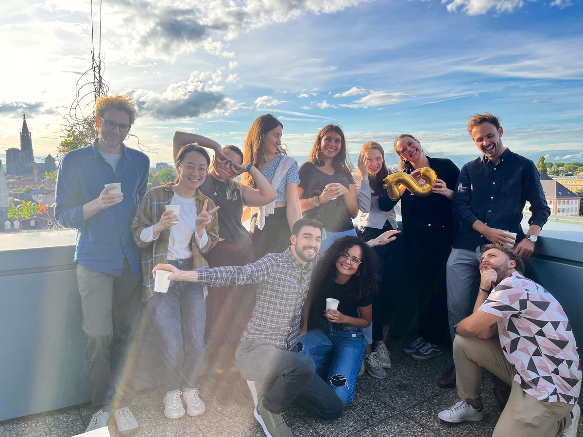 Last few days for a chance to join our group as a PhD student at @CamBiochem! What are you waiting for? 🤩