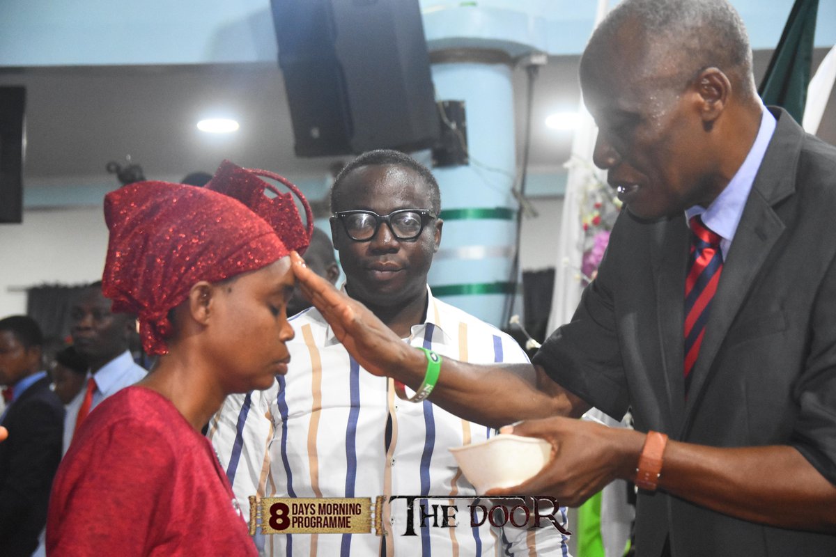 rccgregion53's tweet photo. 8 Days Morning Programme 2023 - The Door.
Day 7 - The Hearing place - Genesis 43:19.
Anointing Session | Prayers For Partners.
-Anointed to receive blessings, greatness and Partners self-prayers on mantle for abundance.
#Day7 #TheHearingPlace #8DaysMorningProgramme2023 #TheDoor https://t.co/DIzQiCOL1U