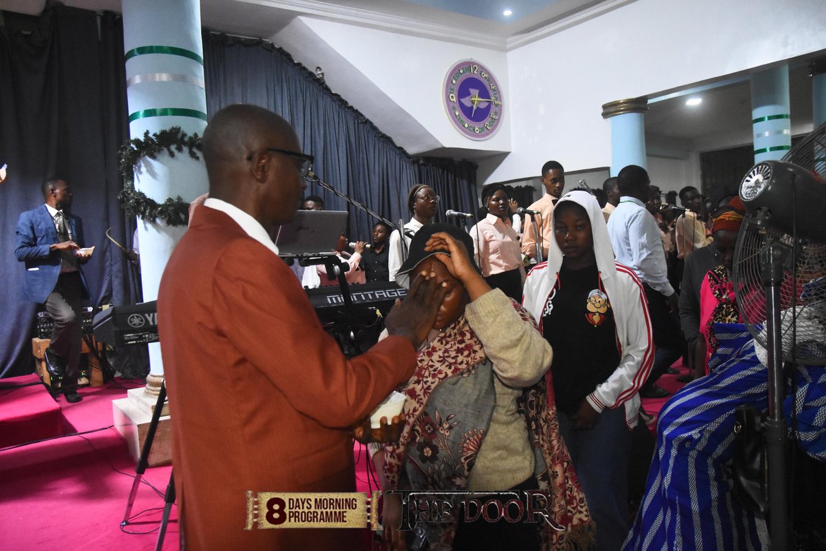 rccgregion53's tweet photo. 8 Days Morning Programme 2023 - The Door.
Day 7 - The Hearing place - Genesis 43:19.
Anointing Session | Prayers For Partners.
-Anointed to receive blessings, greatness and Partners self-prayers on mantle for abundance.
#Day7 #TheHearingPlace #8DaysMorningProgramme2023 #TheDoor https://t.co/DIzQiCOL1U