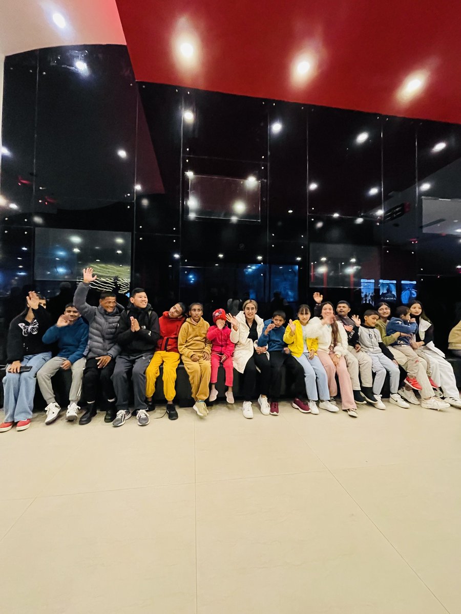 teamsrknepal's tweet photo. Our team arranged a special movie screening of #Dunki for the differently abled kids in collaboration with Oath Foundation,directing all proceeds to a fund dedicated to supporting underprivileged patients ❤️

DUNKI THIS WEEKEND

#ShahRukhKhan
@iamsrk @RedChilliesEnt @teamsrkfc https://t.co/p5AygazkTX