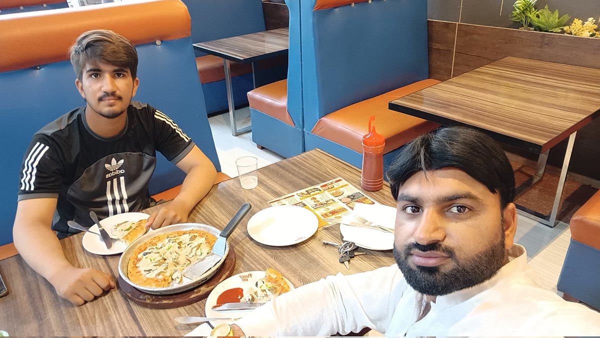 Asifraaz786's tweet photo. Wishing you happiest birthday dear son.. The boy who is very near and dear to my heart ❣️. May you live long healthy wealthy happiest joyful life ameeen.
Allah apko zindgi k hr zone mein kamyabiyaan aur kamraaniyan ata farmaey ameeen https://t.co/tMJx1PiWlN