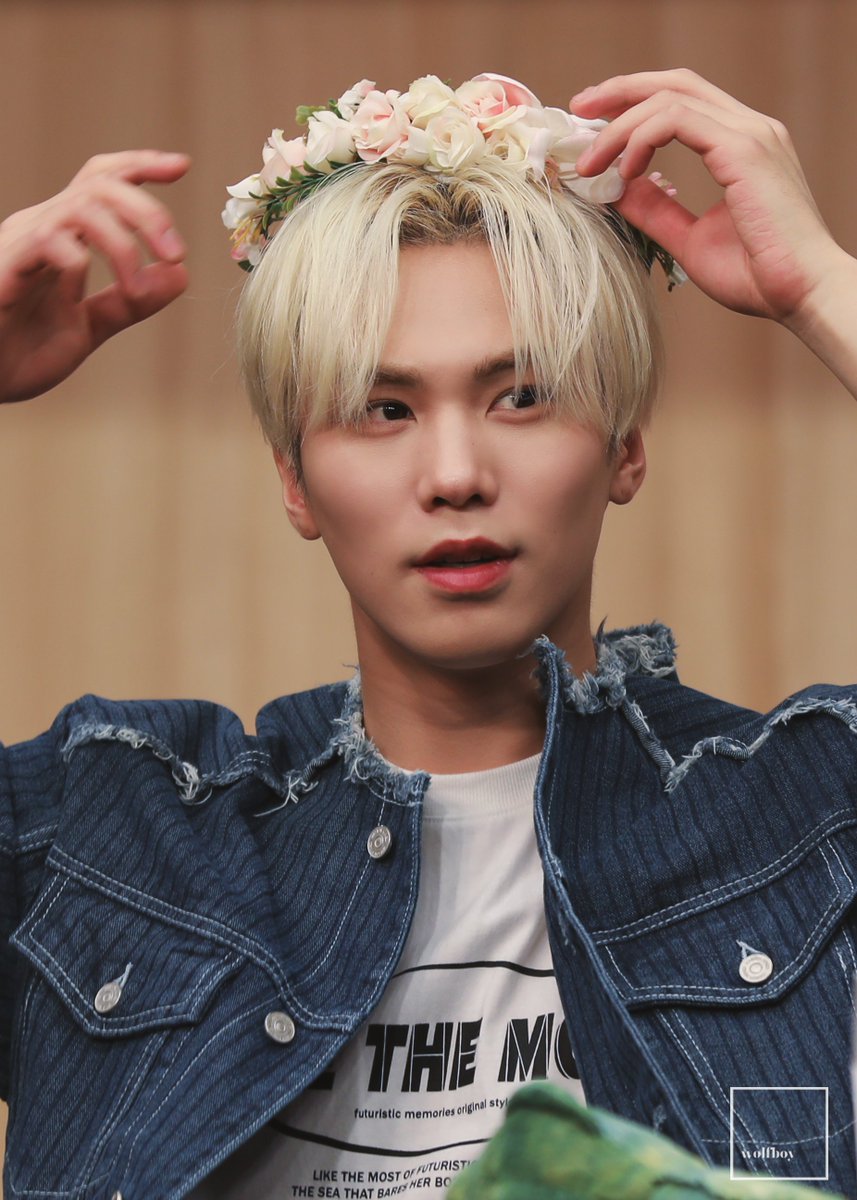 231217🍎애플뮤직  

#라키 #ROCKY #박민혁 #PARKMINHYUK #ROCKYST #LuckyRocky