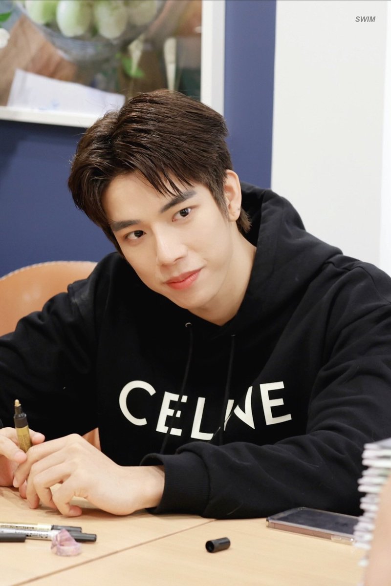 swim_fine's tweet photo. 💚
#frankthanatsaran
#นุ้งหมีของแฟรงค์
#FrankPhotobook2023 https://t.co/hwzNXGHtUj