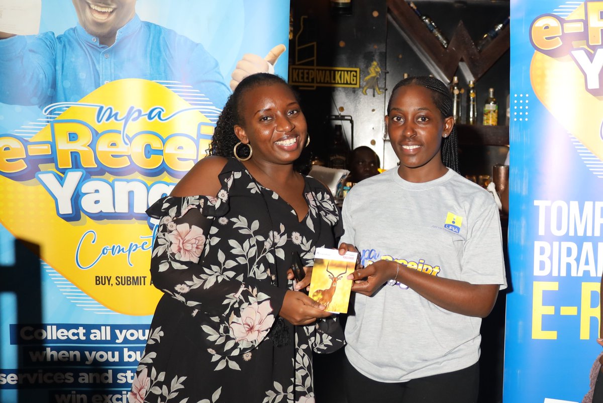 URAuganda's tweet photo. What happens at Circuit Lounge does not stay at Circuit Lounge.

Just ask our #MpaEreceiptYange Edition Quiz winners who last night walked away with gifts galore; gym gear, travel bags, shopping vouchers and more.

We might just be coming to you kafunda next, just keep asking for you e-receipt upon every purchase.

#MEYFestivalXtra