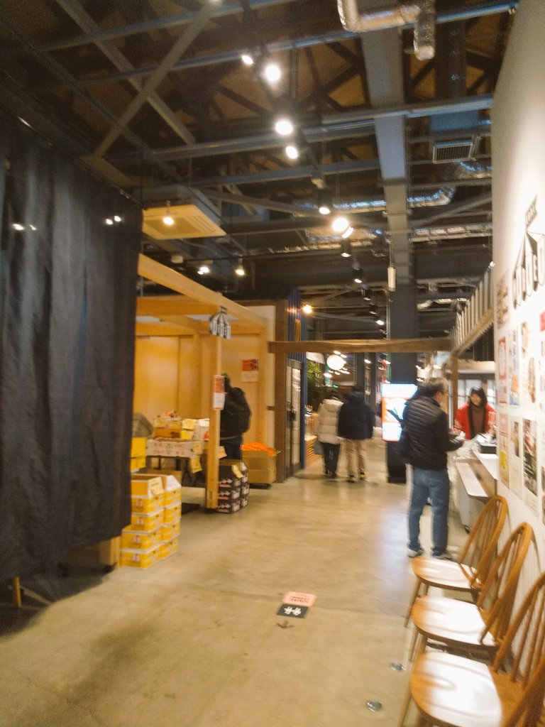 Gravity_2019HK's tweet image. ポストカードの販売でお世話になってる #EBRI さん🏚️
昔の煉瓦工場を改装した館内は、何かありそうなショッピングモール✨になってます🤗
#北海道江別市