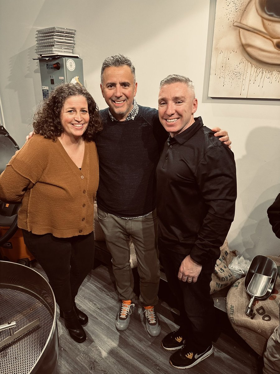 ComSchoolLeader's tweet image. Proud of  US &amp;amp; all we accomplished to support the ossining community, families &amp;amp; students! congratulations chief @OssiningPDChief you are one of a kind- look forward to fun times ahead! #bestteam #wehadfun &amp;amp; #workedhard #communtiyschools @TarrySup