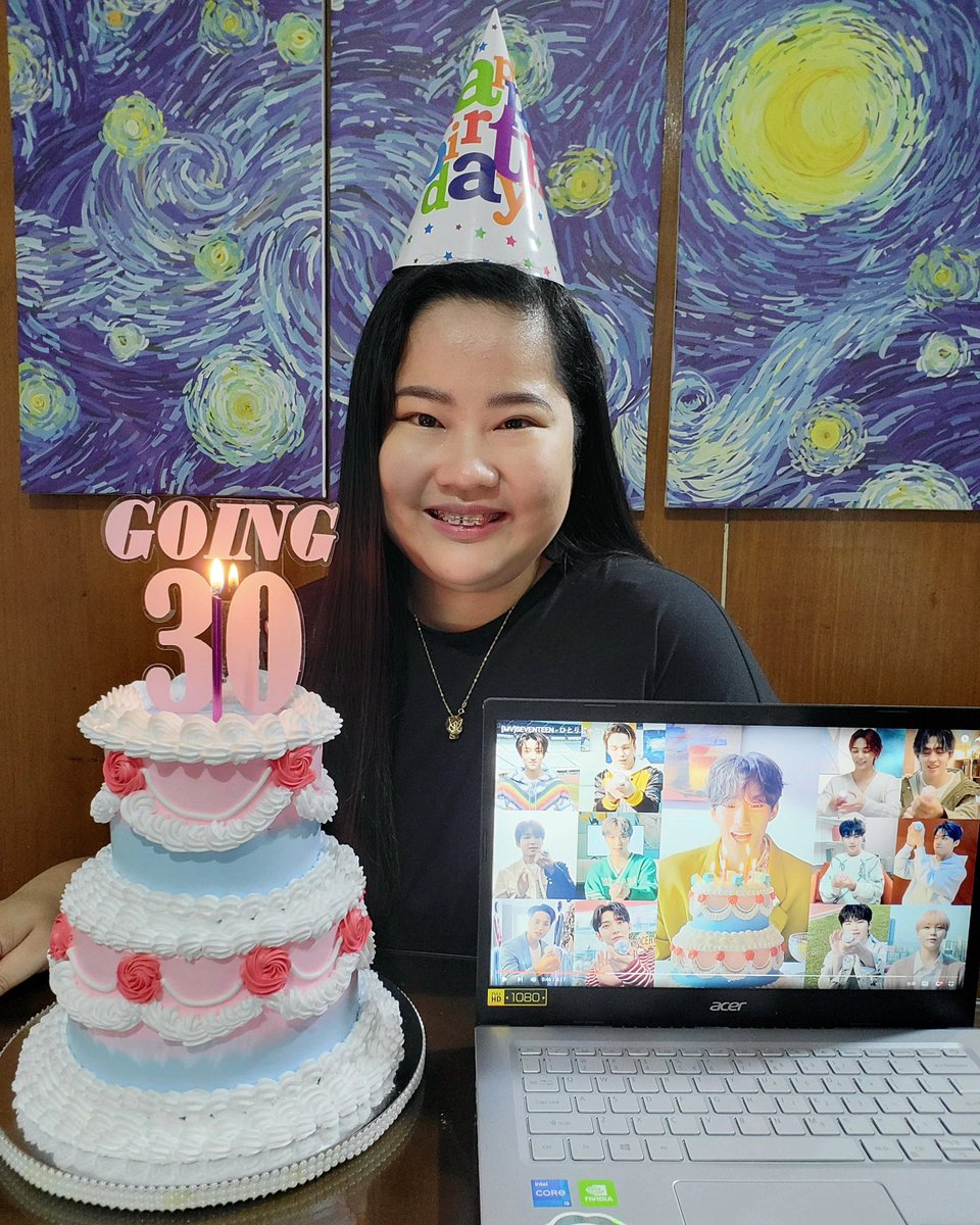 _applecaron's tweet photo. To my 20s: Thanks for the memories. π«Ά #Going30 β€οΈ
ft. my Hitorijanai cake and my 13 diamonds β€οΈ #SEVENTEEN https://t.co/foGds8tA5q