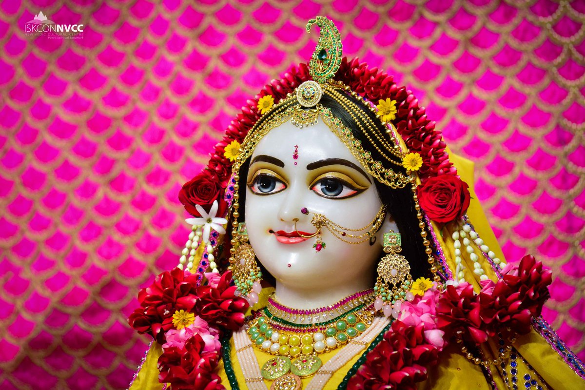 ISKCONPune's tweet photo. 🗓29-12-2023🙏🌷Today's Darshan🌷 
🌷Sri Sri Radhavrindavanchandra🌷
🚩@ISKCONNVCCPune🚩
.
.
#ISKCONNVCC #ISKCONPune #ISKCON
#ISKCONNVCCPune #PUNE #DailyDarshan
#Friday #29thdecember #29thdecember2023

Connect with us on Social Media

https://t.co/8hw8BE2iHR https://t.co/q441av26ip