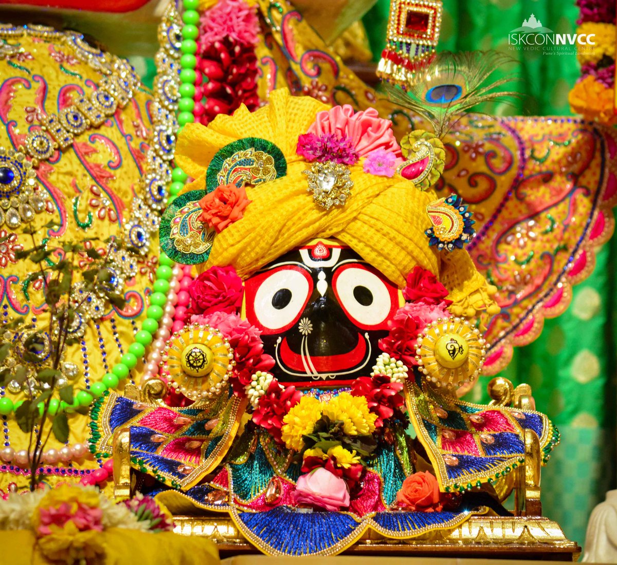 ISKCONPune's tweet photo. 🗓29-12-2023🙏🌷Today's Darshan🌷
🌷Sri Sri Jagannath Baldev Subhadra🌷
🚩@ISKCONNVCCPune🚩
.
.
#ISKCONNVCC #ISKCONPune #ISKCON
#ISKCONNVCCPune #PUNE #DailyDarshan
#Friday #29thdecember #29thdecember2023

Connect with us on Social Media

https://t.co/5neib24x2E https://t.co/OOQr8UPlej