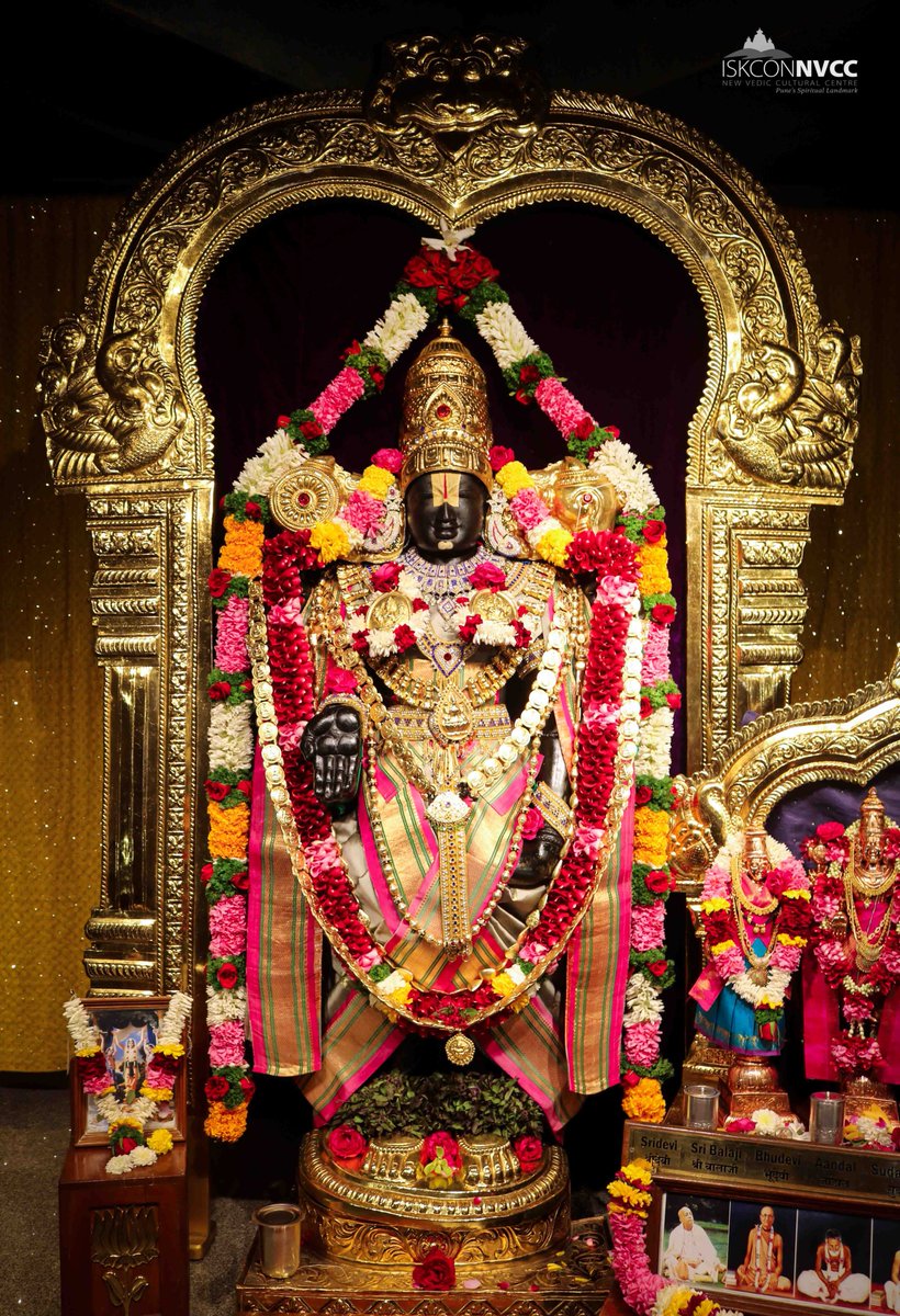 ISKCONPune's tweet photo. 🗓29-12-2023🙏🌷Today's Darshan🌷
🌷Sri Balaji🌷
🚩@ISKCONNVCCPune🚩
.
.
#ISKCONNVCC #ISKCONPune #ISKCON
#ISKCONNVCCPune #PUNE #DailyDarshan
#Friday #29thdecember #29thdecember2023

Connect with us on Social Media

https://t.co/8hw8BE2iHR https://t.co/KWvkvhntsl