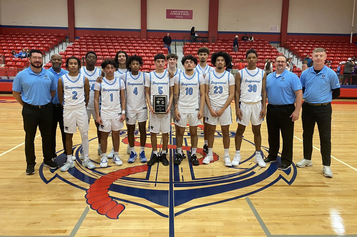 BWood_Hoops's tweet photo. The first time back in the BISD Holiday Classic Championship Game since 2013…proud of this group of guys and coaching staff‼️
#BucPRiDE
#OnTheShip https://t.co/KtpDeDIewZ