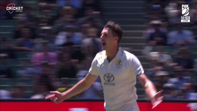 Who else but Pat Cummins? 📹 Credits: Twitter/cricketcomau