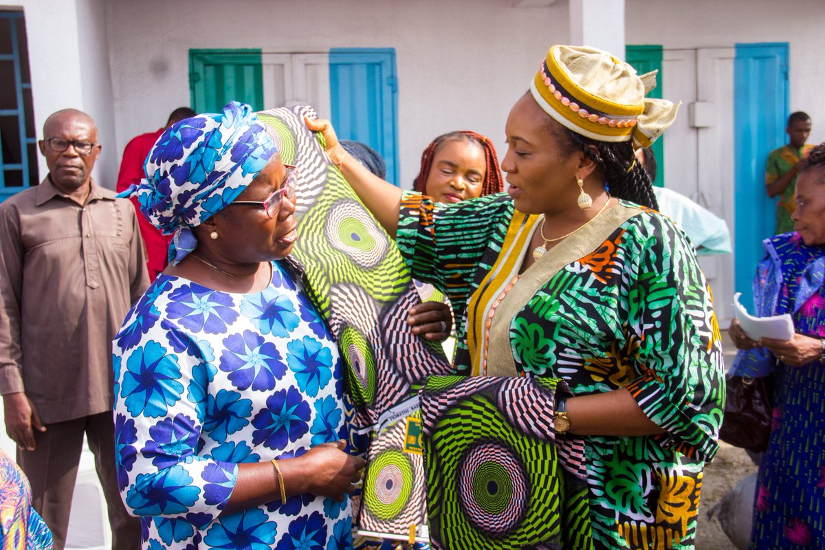drpatrickumoh's tweet photo. On Thursday, December 28, 2023, I officially inaugurated our constituency office in Ikot Ekpene. The day commenced with a Mass celebration. My dear wife, Mrs. Enobong Umoh, generously donated wrappers to women while I supported her by giving the women one million naira. https://t.co/FParJoBikY