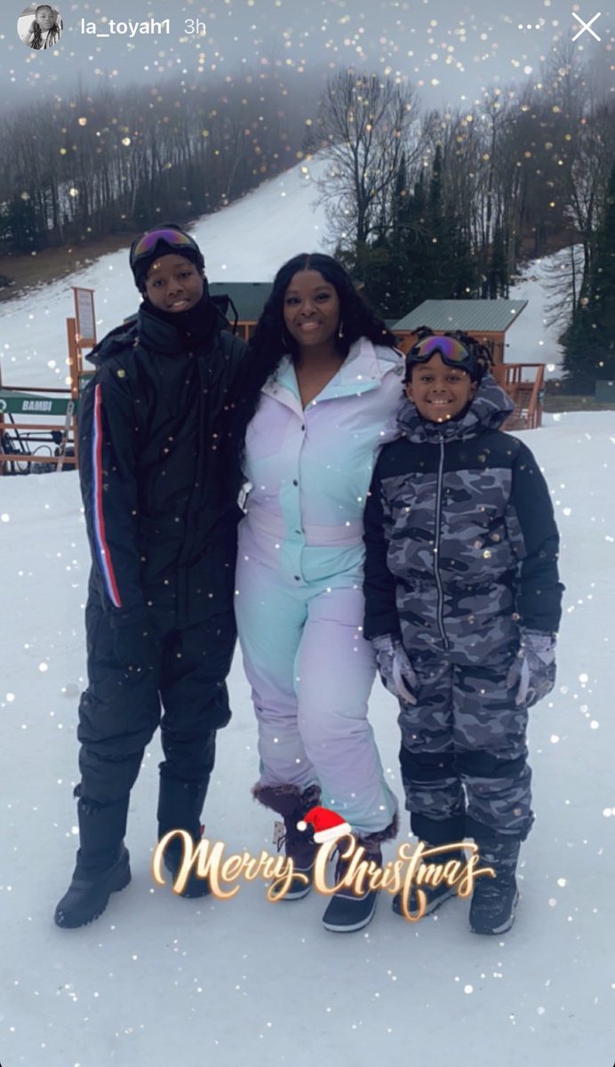 Romell_Battle's tweet photo. It’s a family all the time https://t.co/EMkhqi14oU