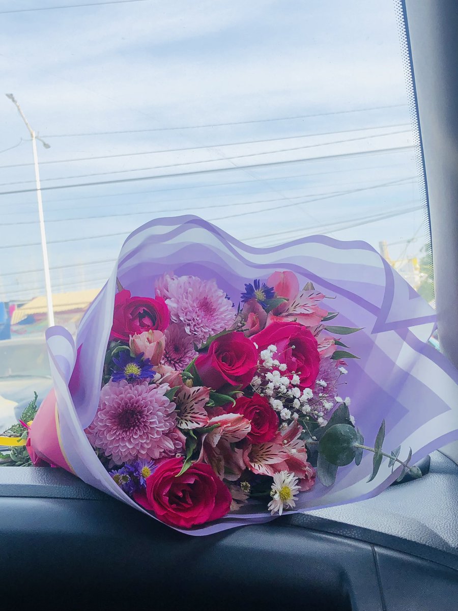 Fernand10117359's tweet photo. Detalles que me hacen feliz.✨🤍 https://t.co/cXJqVKfznF