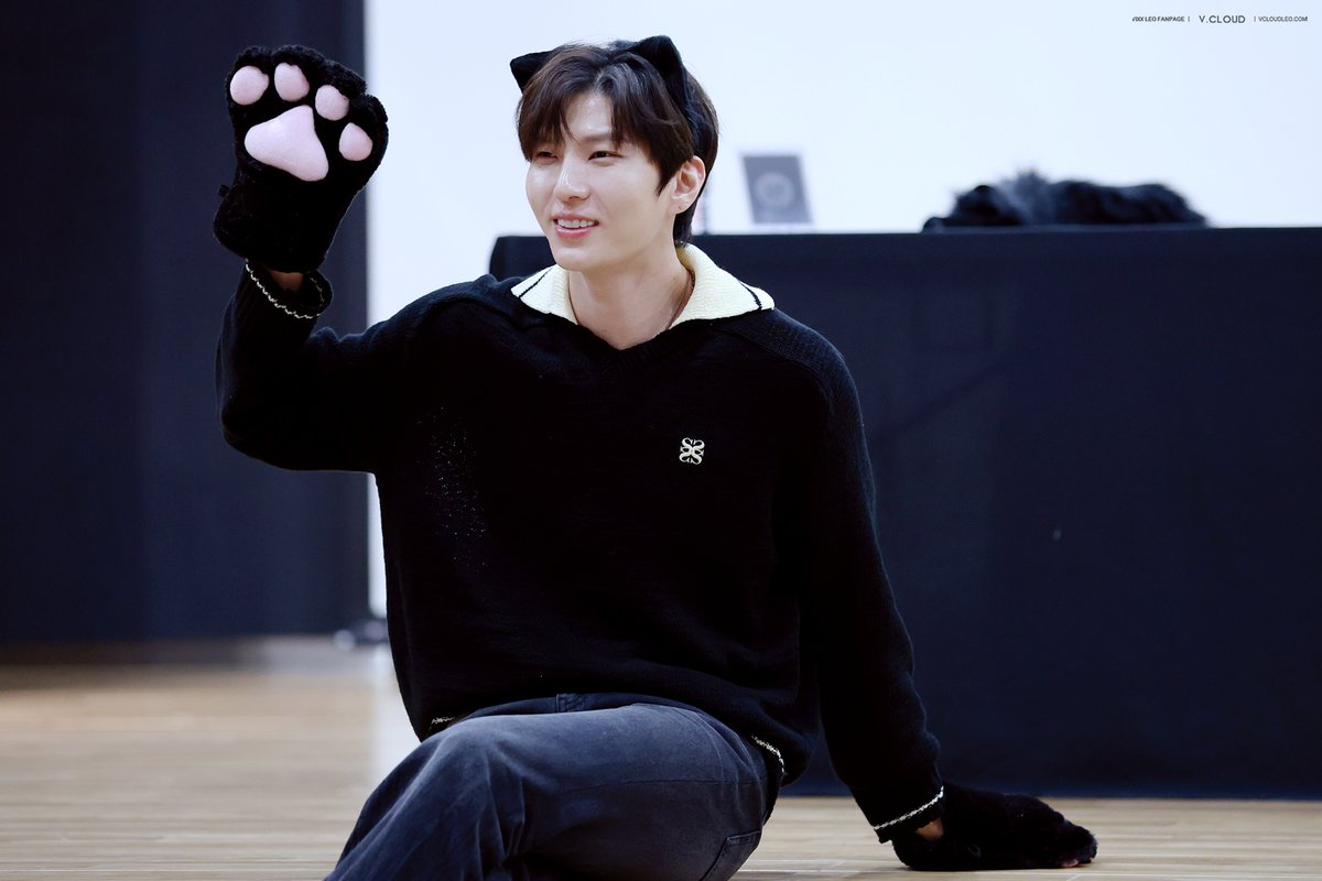 𝗩.𝗖𝗟𝗢𝗨𝗗 브이클라우드 tweet media