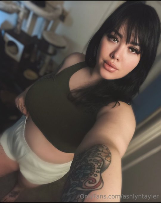 Bangs https://t.co/C0ksFlPWe6