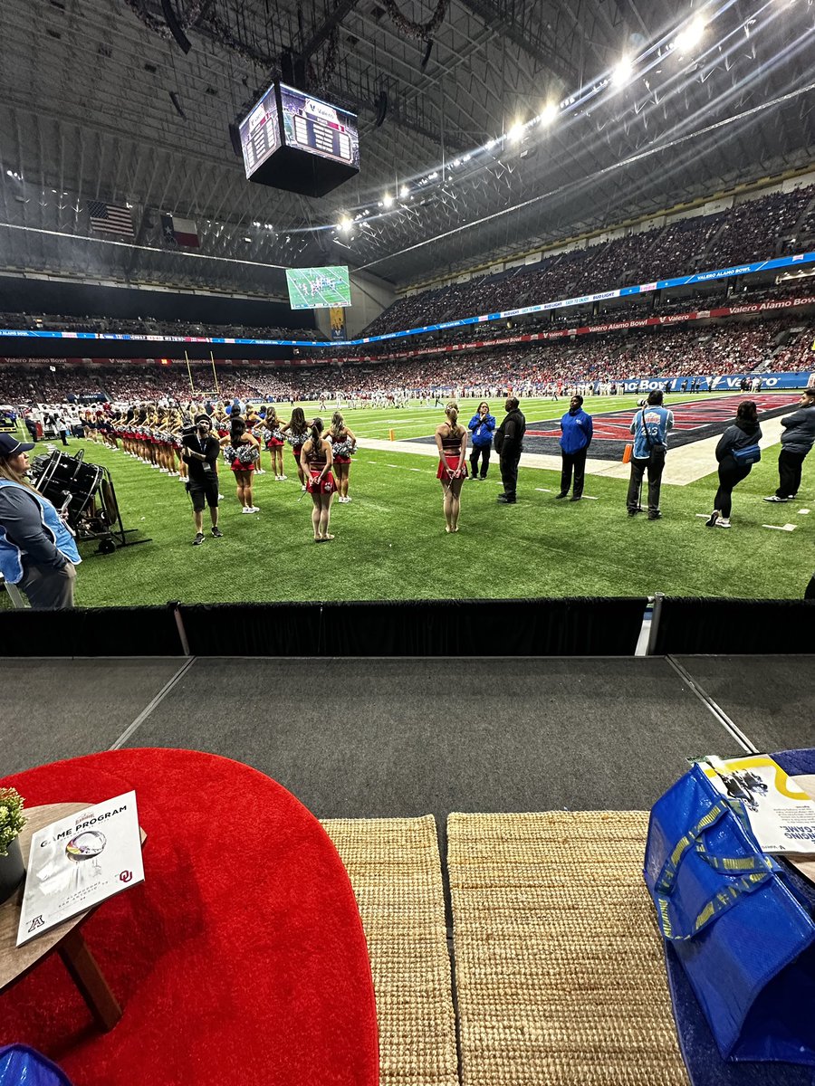 Valero Alamo Bowl tweet media