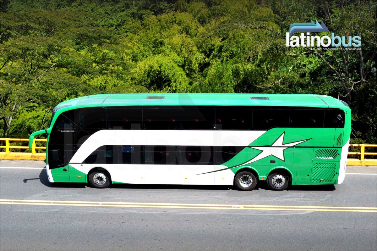 Antes de ir a la cama, ¿qué tal un #photoshoot original al estilo Latinobus? Hoy con uno de los 4 nuevos Busstar DD S1 que estrena Berlinas Del Fonce, con un diseño de pintura especial que caracterizará este servicio de lujo.  <a href="/Berlinasdelfonc/">Berlinas Del Fonce</a> #Mejorenbus #Scania #Busscar