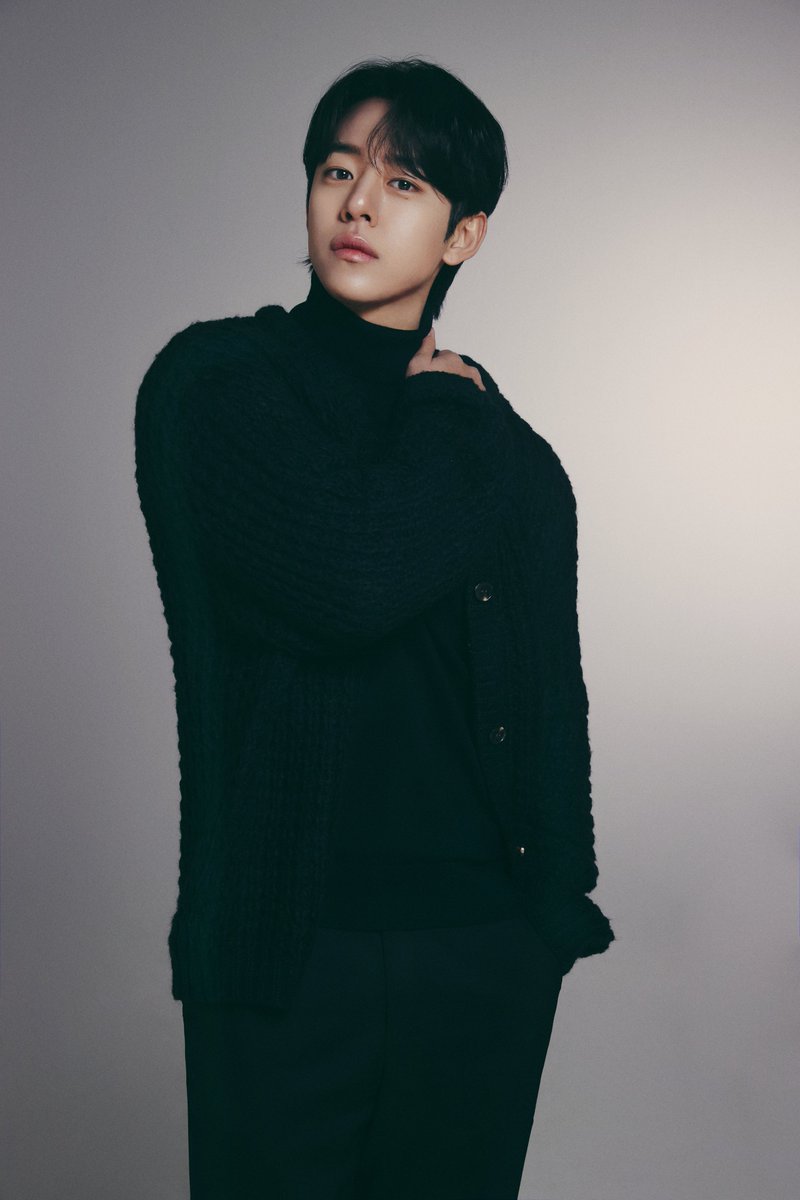 Kpop_Herald's tweet image. .@official_JDH93 of B.A.P has signed a contract with his bandmate @jongup_official’s agency @maenter1234. #JungDaehyun finished his mandatory military service last year. #Moonjongup recently appeared on the idol survival show #PeakTime. Wish the best for their new start! ✨ #BAP