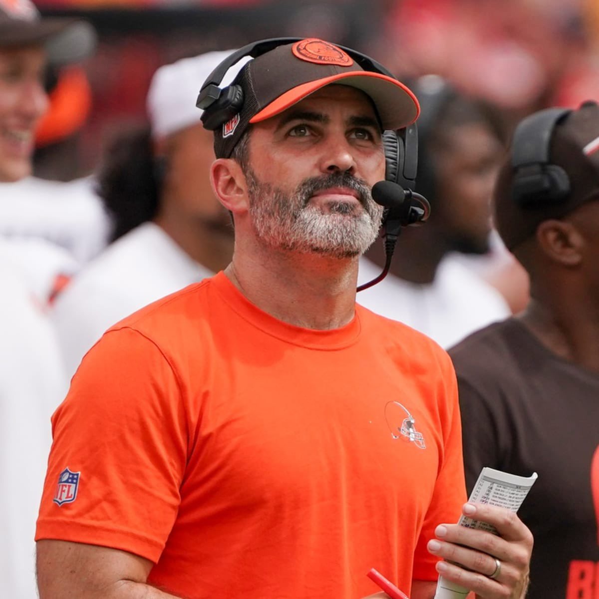 NickPaulus's tweet photo. Kevin Stefanski now has more Wins (37) as a Browns Head Coach than Bill Belichick (36)

He did it in 14 less games..

He absolutely deserves to be this years Coach of the Year
#DawgPound https://t.co/8XAYL6gUEd