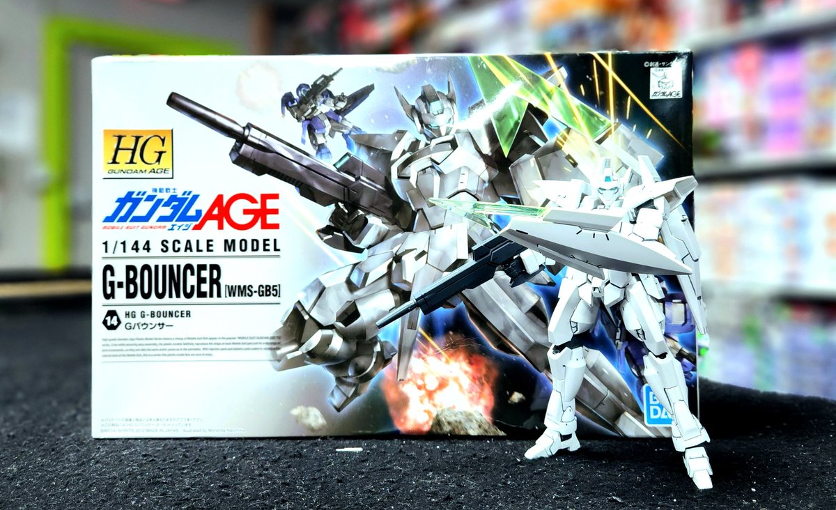 phoenixprime1's tweet photo. Last Build Night at @Flynnsgamingfl of 2023! Build myself the G-Bouncer as my last kit for the year! 
Can't wait to see what new Gunpla kits we will see at the acrade and much more in the future! 

#gundam #gunpla #buildnight #bandai https://t.co/76W1BWklhP