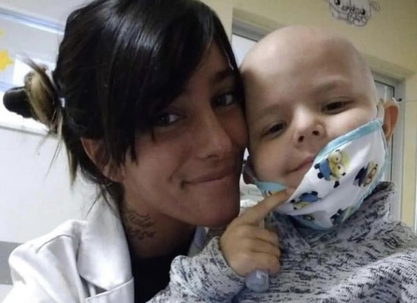 wxriifxstxriia's tweet photo. que sabrina se lave la boca con jabón antes de cuestionar la carrera de cata, como dijo ella, llamenla de todo por sus actitudes cuestionables, pero no se metan con su laburo #GranHermano https://t.co/1DRqHQYxUo