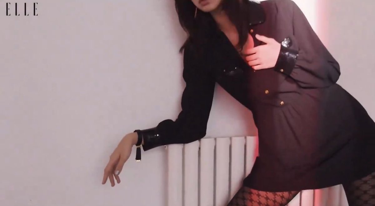 lalisamgger's tweet photo. LALISAAAAAAA https://t.co/iQTBDbrRcy