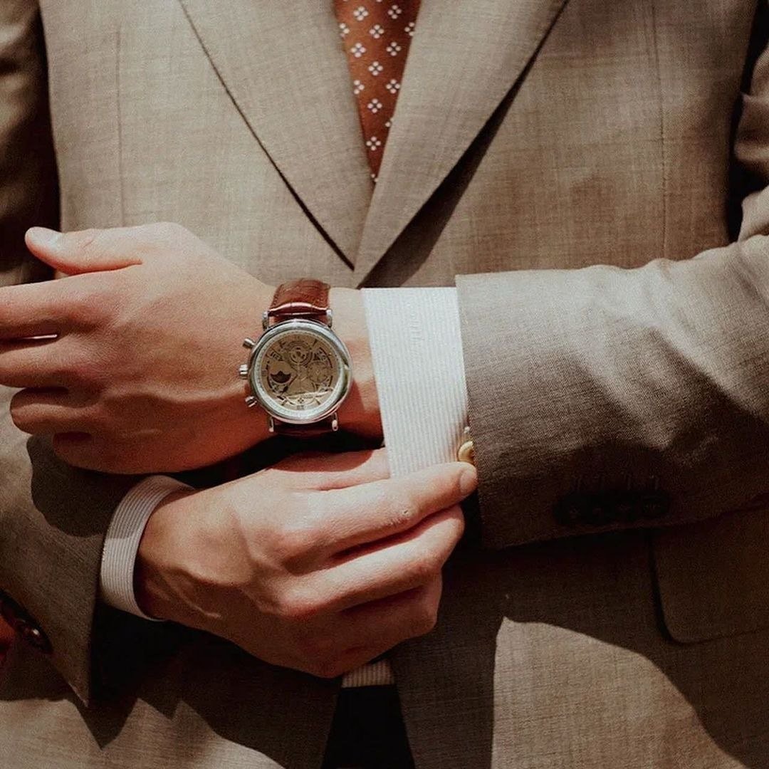 Imperial Tailoring – пошив мужских костюмов на заказ из ткани высокого качества🪡