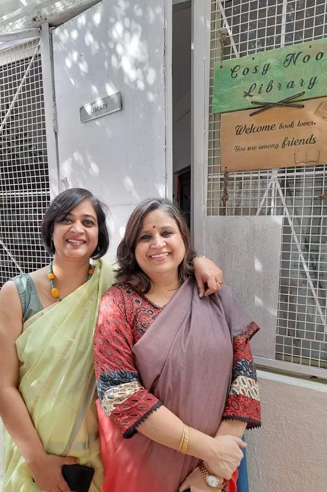 NookCosy's tweet photo. What an incredible and a happy year at our library. So many readers, thousands of books checked out and infinite joy that only books and libraries bring. Happy 2024 to all. 
@NookCosy @SudeshnaShome @radhikasathe https://t.co/1aIRergn7E