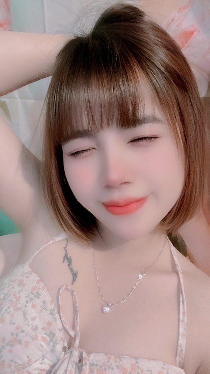 Hoà Nguyễn π² tweet media