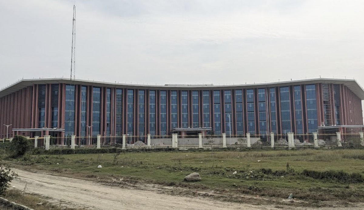 IndianTechGuide's tweet photo. 🚨 Upcoming Infosys campus in New Town, Kolkata. Operational early next year. https://t.co/0P2AAX83Rq
