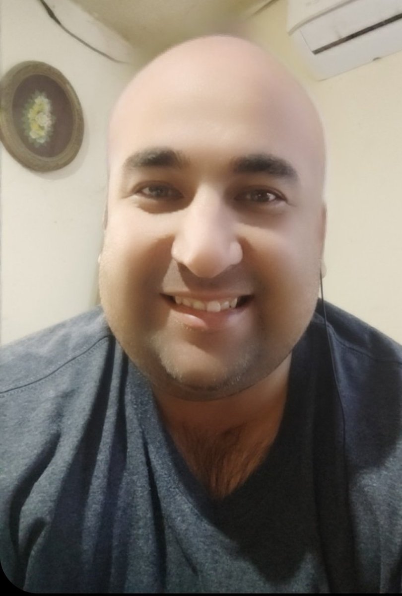 edgardo_mf's tweet photo. Ya usando filtros para ver cómo me veré en el futuro ya nomás falta hacerme la barba https://t.co/NXipZNIjJ8