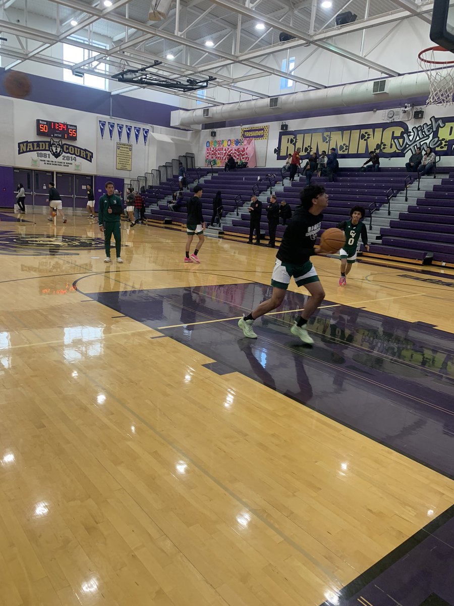 WolvesLhs's tweet image. Great basketball played today at the Livingston Winter Holiday classic .