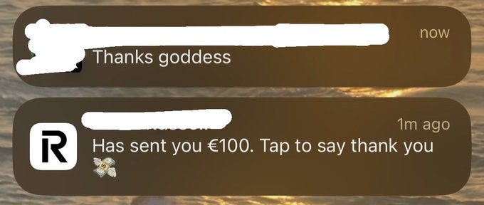 100&euro; morning tributes 😻 who thinks they could beat him? https://t.co/p83qt23J40