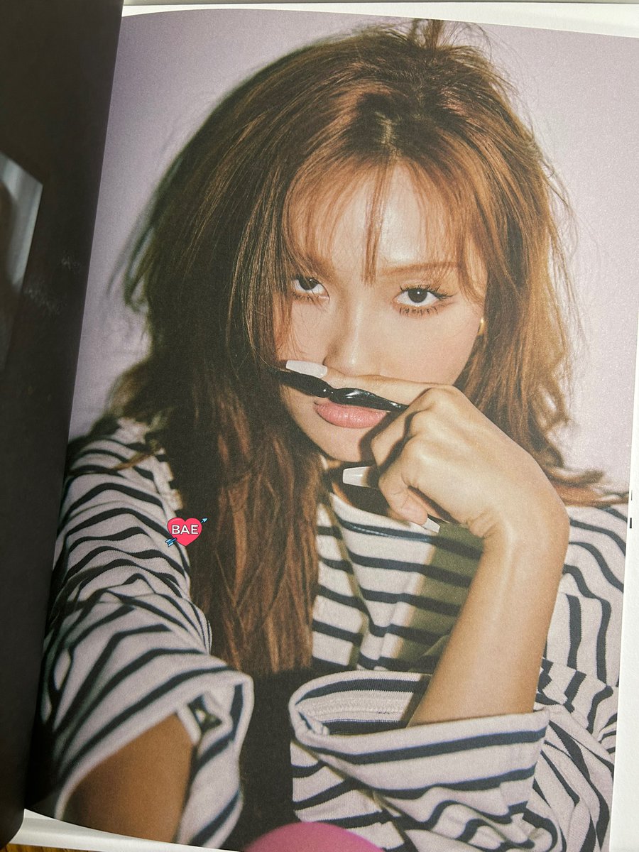 my_singer723's tweet photo. 나 화사가 진짜 너무 좋은데 어떡하죠🫠 https://t.co/OEPkE7rz37
