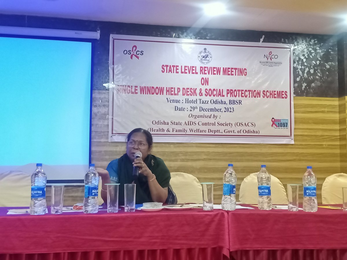 odishasacs's tweet photo. Dr. Urmila Misra, our Project Director, leading the charge at the state-level review meeting on single window help desk and social protection schemes. united front with DPMs, CPMs, and DIS from 30 districts working towards a brighter future. #SocialProtection #StateReviewMeeting https://t.co/ud66YLNgMb