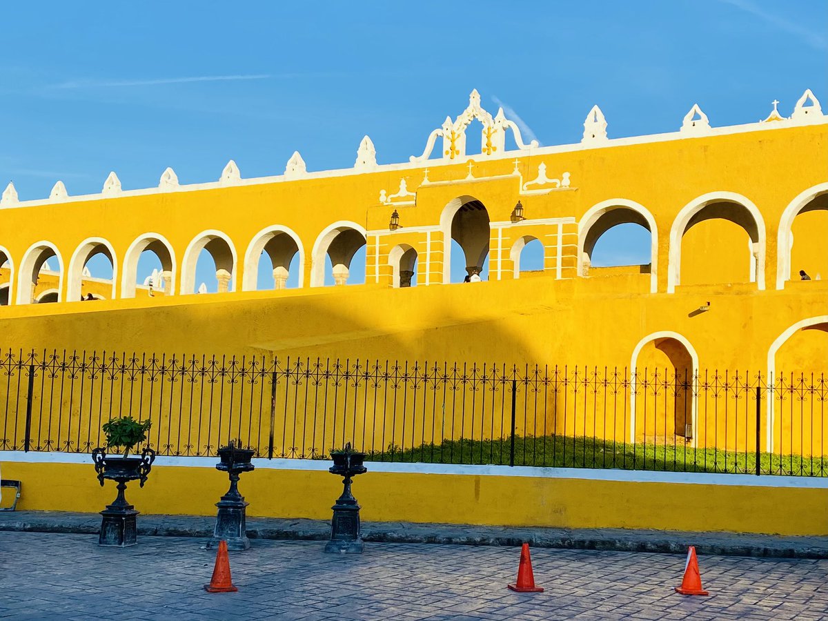 Rich_Asc's tweet photo. Pasando #Izamal y #Sitilpech está nuestro amigo Jorge Kuh en #Tunkas y en #Cenotillo esta Ángel "Meme" Cardoz nuevos coordinadores del #equipoyucatán con @RenanBarrera FELICIDADES 🎊🎈🎉🍾
#conrenánganayucatán✌️
#ConCeciliaGanaMérida✌️
#RegidorContigo🌱♥️ #Distrito8 https://t.co/KaBAJBKnG8