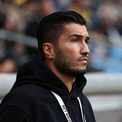 Ad Soyad: Nuri Şahin 🇹🇷 Eski Kulübü: Antalyaspor Yeni Kulübü: Borussia Dortmund Görevi: Yardımcı Antrenör Yaş: 35