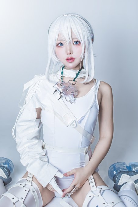 コスプレイヤー凸守たかねのTwitter画像30