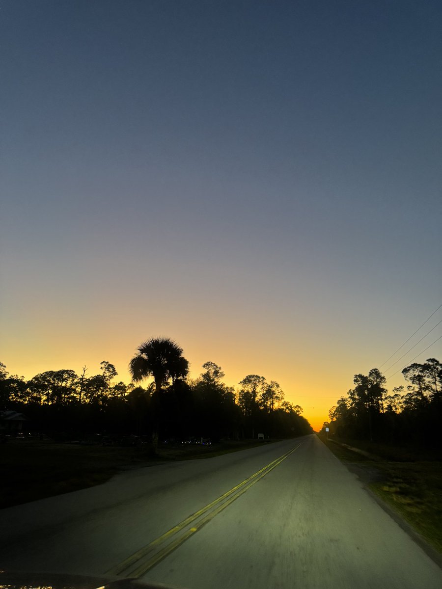 princessalyn_OF's tweet photo. Florida hits diff https://t.co/kfBXdPF7St