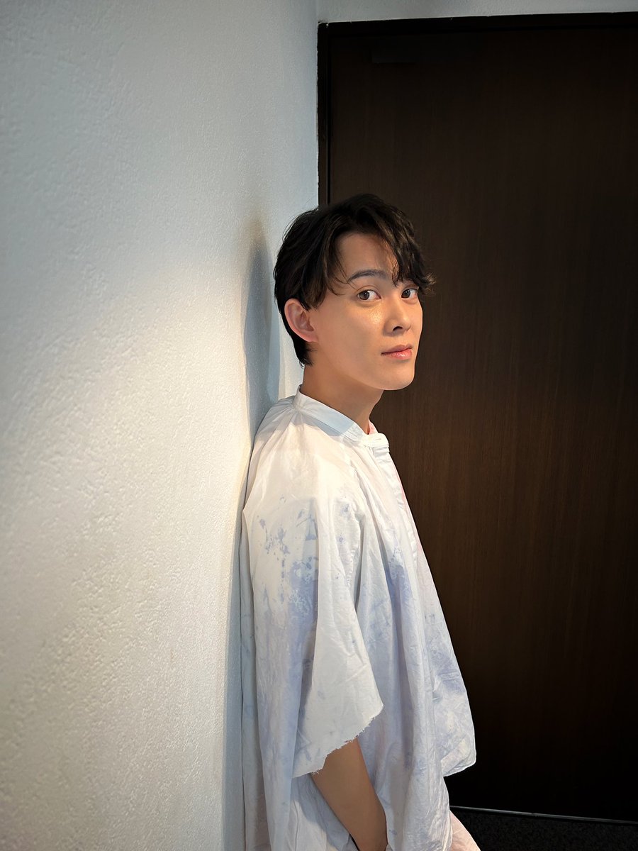 0505rysk's tweet photo. 『泡沫の空に光を飛ばした』

ビジュアル撮影でした🫧

今回は出演の他に、
撮影していただいた写真のレタッチを担当します。
こちらの完成もお楽しみに✳︎

🎫https://t.co/iunMH5TtaL

#泡沫に光 https://t.co/A9EBfWfTy1