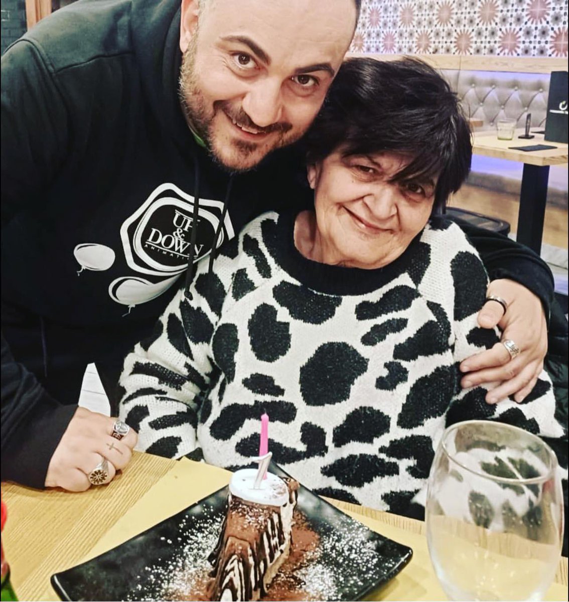 Jollyxsempre tweet media