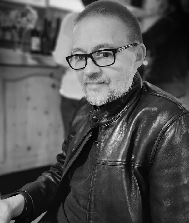 Andre Vltchek tweet media