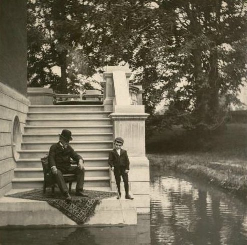 LiterateIndy's tweet photo. Indiana author (Ben-Hur) and Civil War General Lew Wallace built an incredible study in his hometown of Crawfordsville specifically as a private place for reading and writing, and, to my complete admiration, surrounded it with a moat.

#LitIndy2023 https://t.co/gVvYEzFVbV